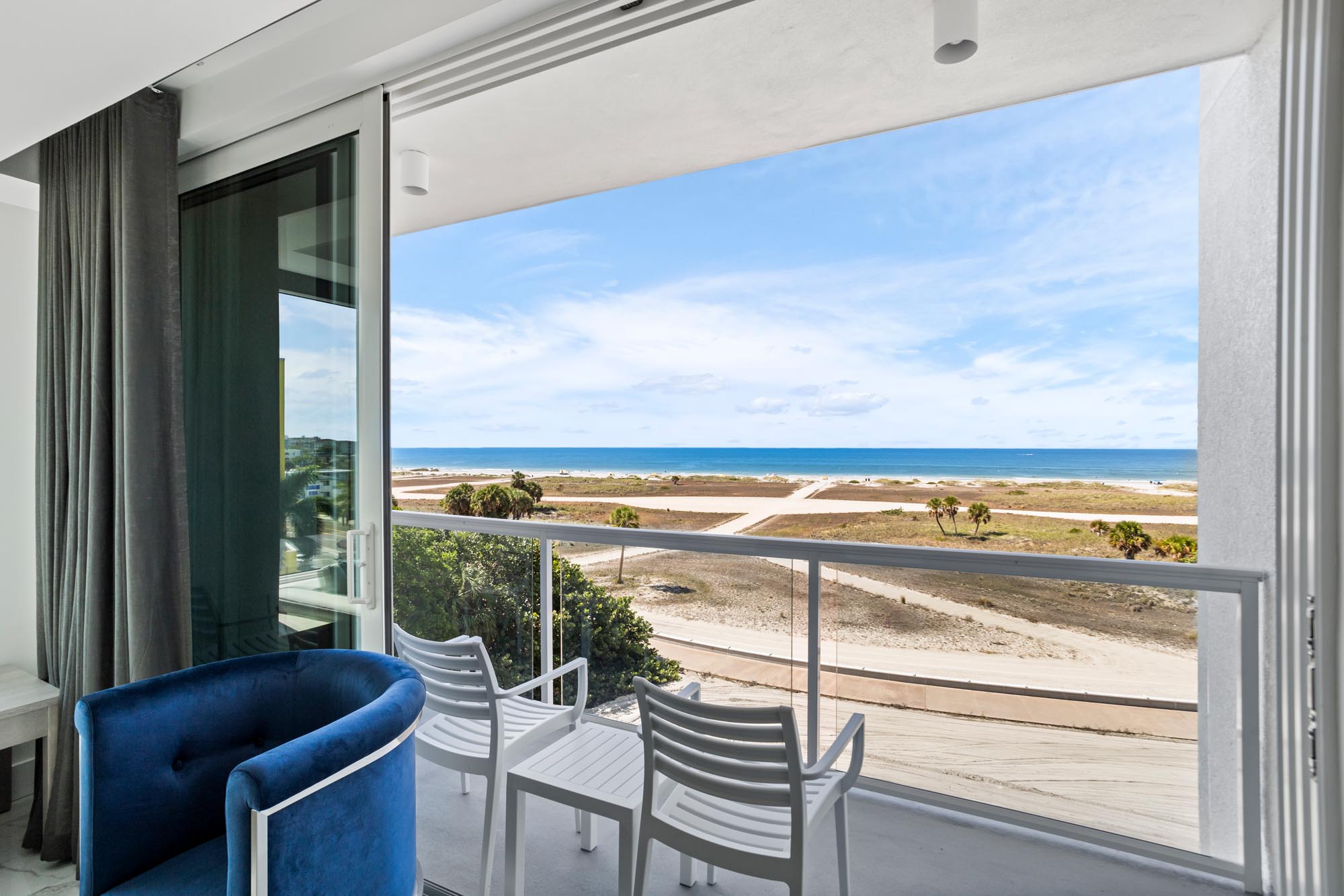 Ocean Club Treasure Island Hotel 2 bedroom Gulf Front Corner Suite Upper Floor